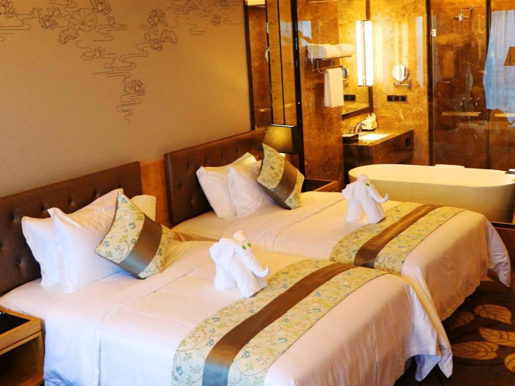 Wanning Yingbin Hotel Buitenkant foto